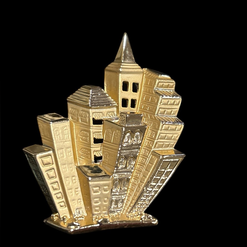 City Block, City Scape Perspective Brooch in Gold J26